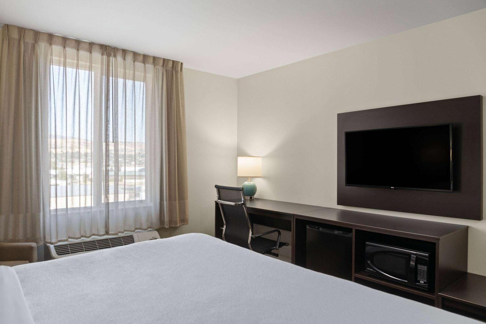 La Quinta Inn & Suites By Wyndham Wenatchee Zewnętrze zdjęcie