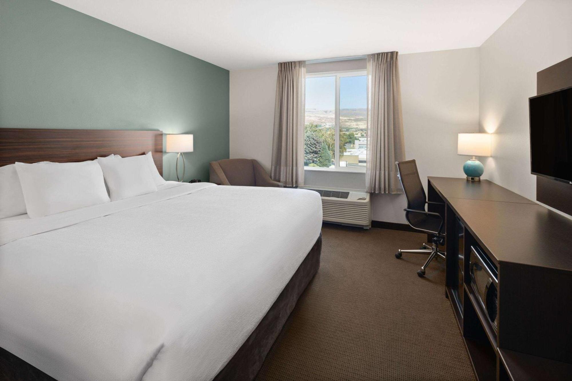 La Quinta Inn & Suites By Wyndham Wenatchee Zewnętrze zdjęcie